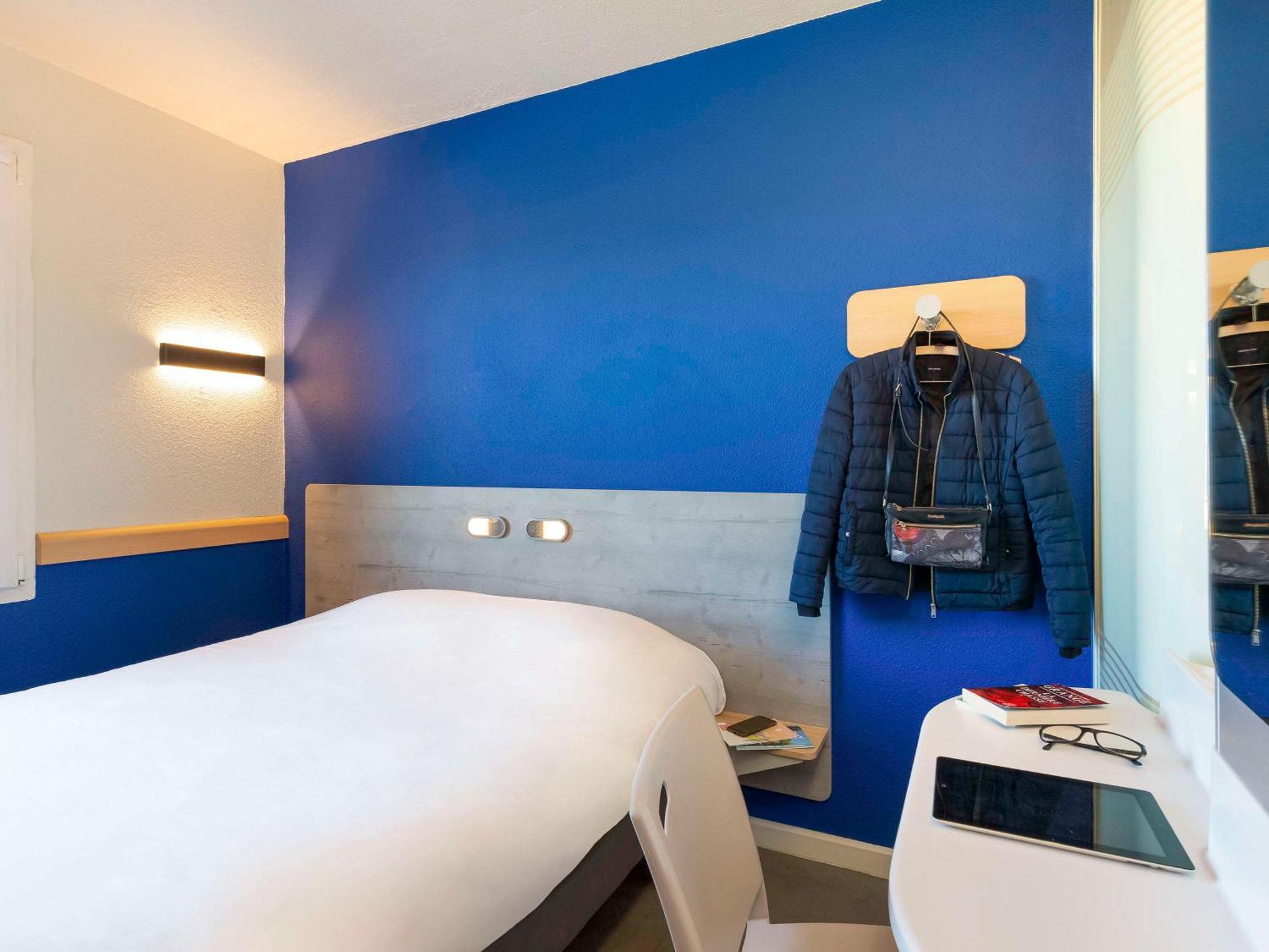 Ibis Budget Saint-Maximin Exterior foto