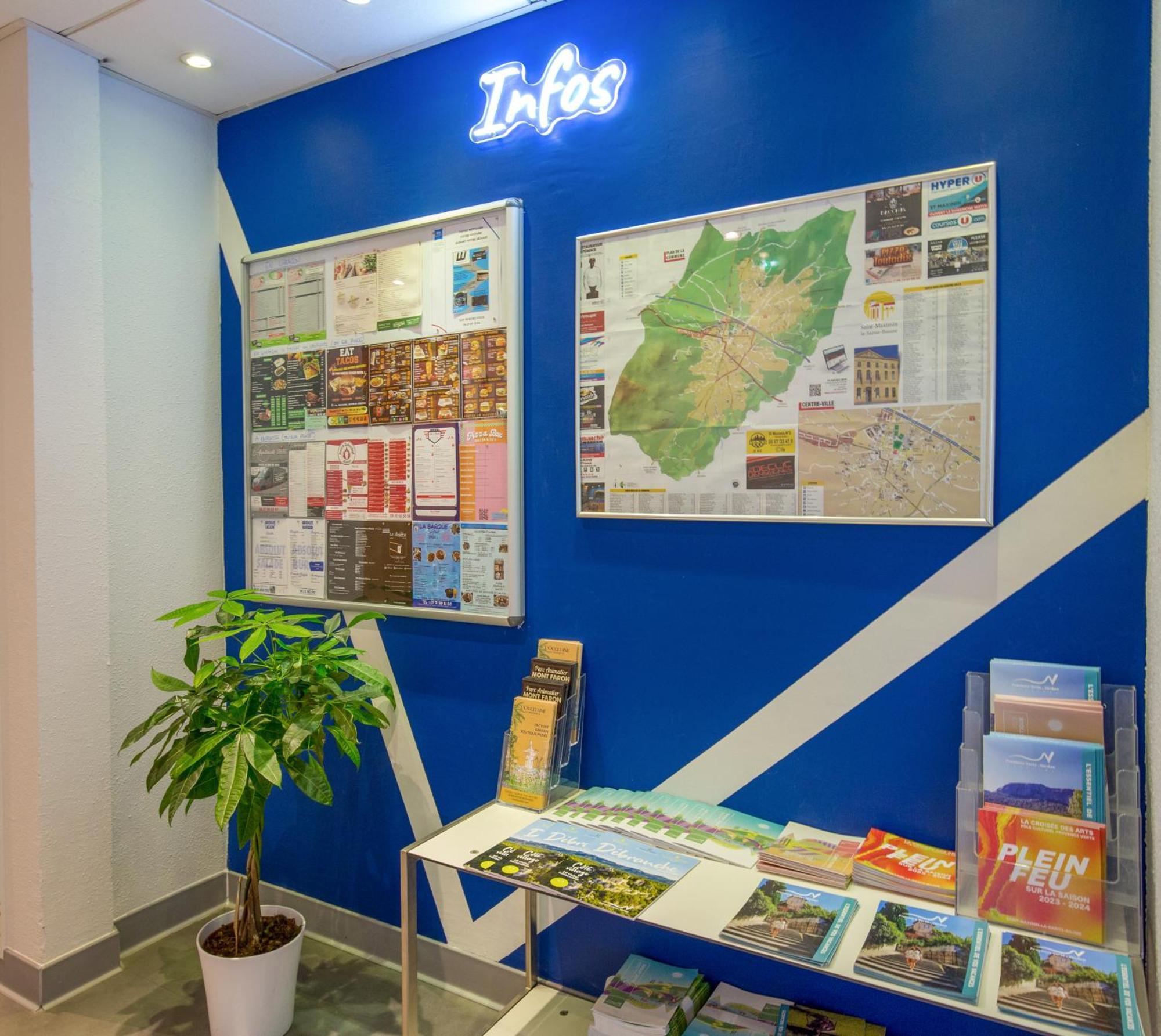 Ibis Budget Saint-Maximin Exterior foto