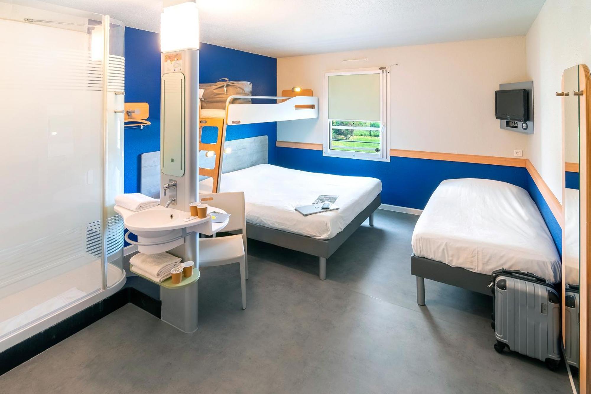 Ibis Budget Saint-Maximin Exterior foto