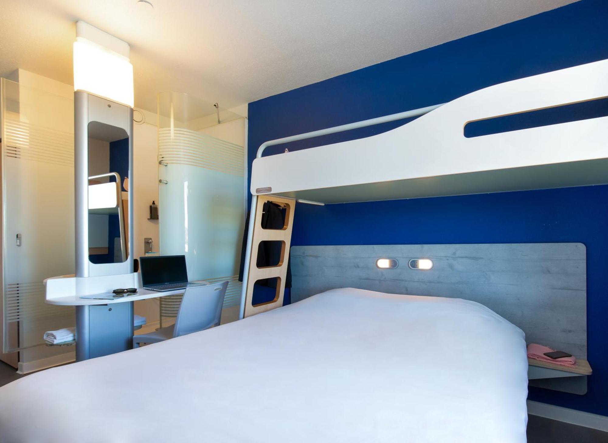 Ibis Budget Saint-Maximin Exterior foto
